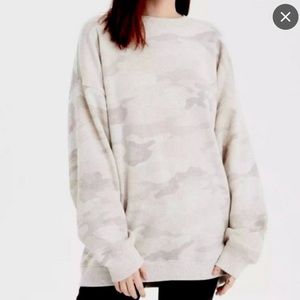 Aerie American Eagle Camo Sweatshirt Cream